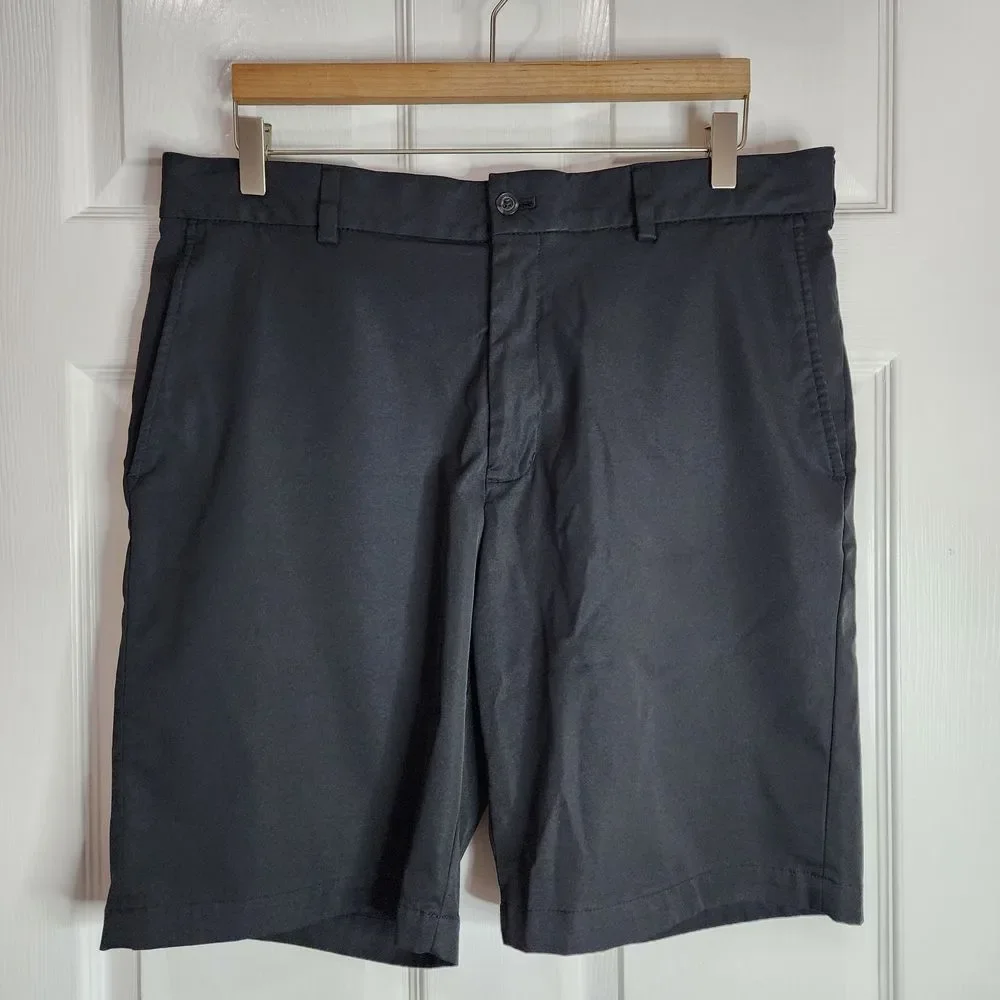 Walter Hagen Men's Golf Short Size 36 Black Grey Athletic‎ Bottoms